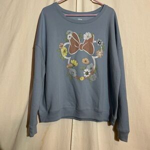 Disney // Minnie Mouse pale blue floral print oversized sweatshirt size xxl mpm